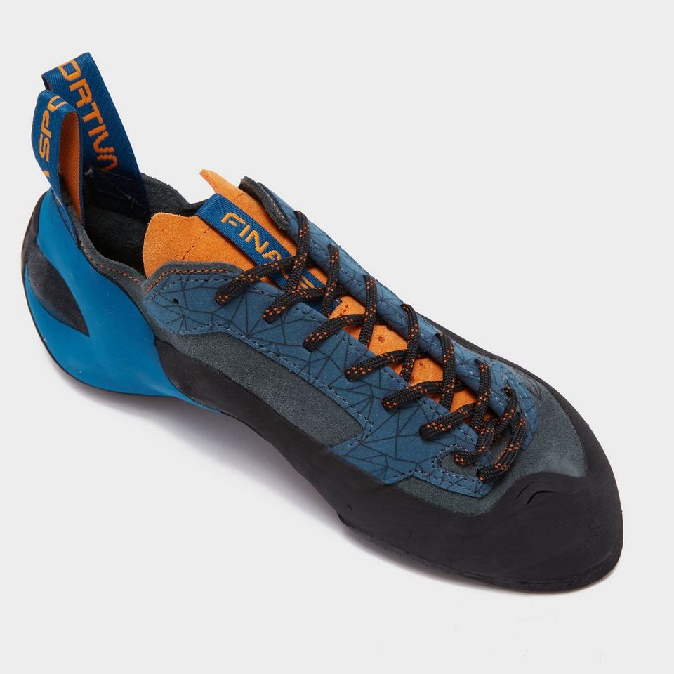 Go outdoors la sportiva 2025