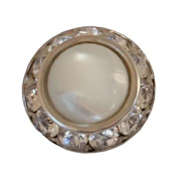 Beige/Cream ShowQuest Magnetic Swarovski Stock Pin/Number Holder Mother Of Pearl