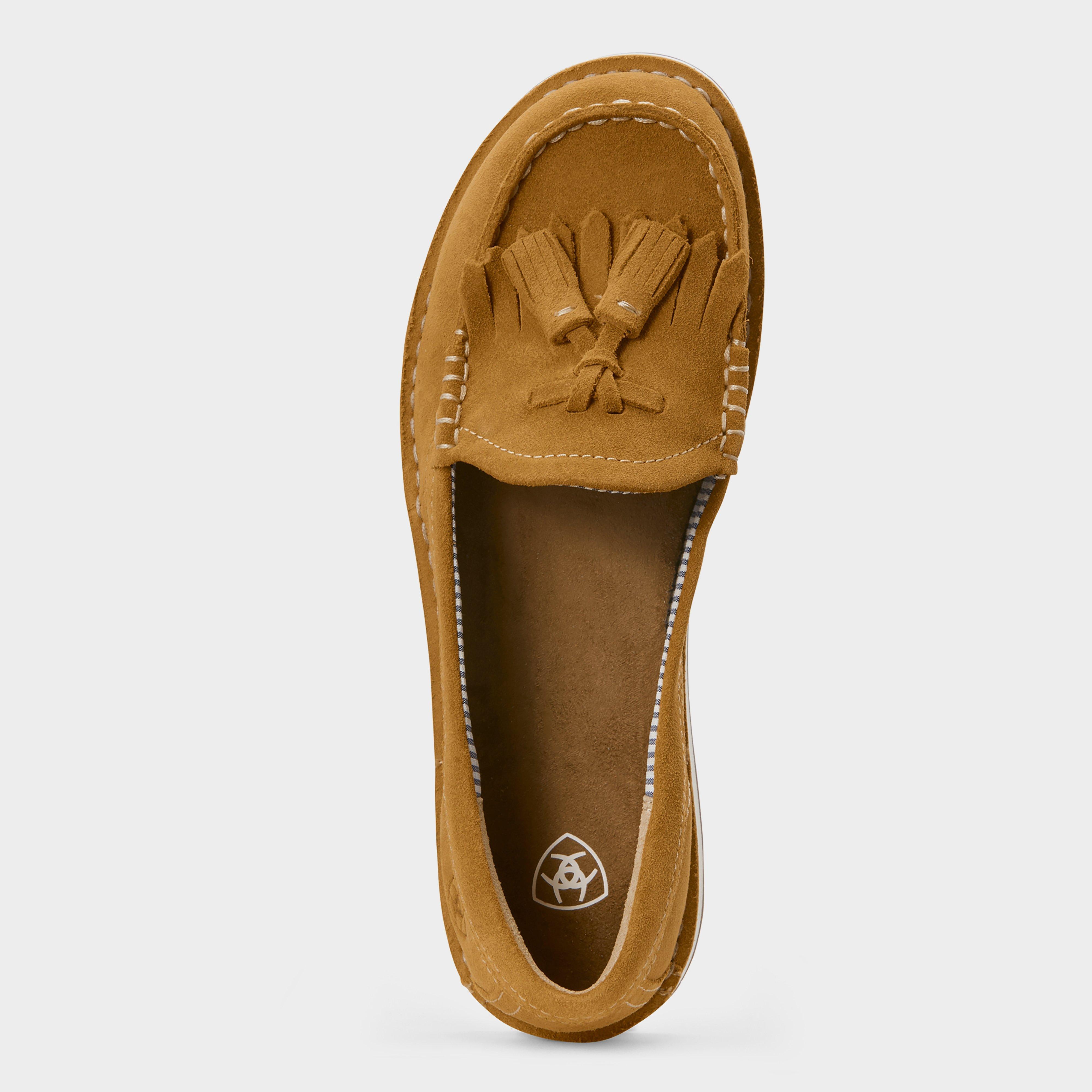 ariat tassel cruiser