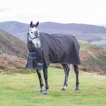 Black Shires Highlander Original 200g Medium Weight Standard Neck Turnout Rug Black