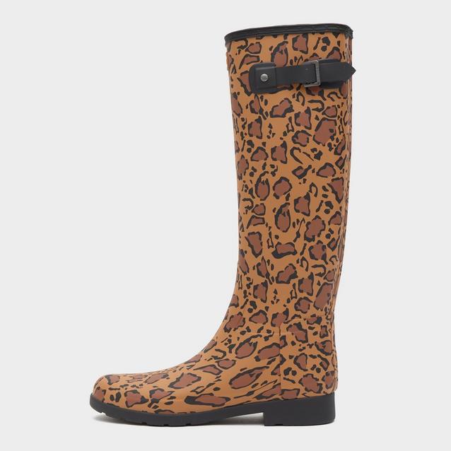 Brown Hunter Womens Refined Tall Leopard Print Wellington Boots Rich Tan/Saddle image 1