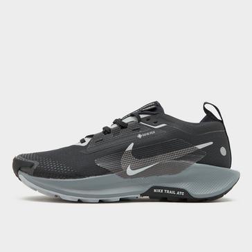 Black Nike Women’s Pegasus Trail 5 GORE-TEX® Trail Running Shoe 