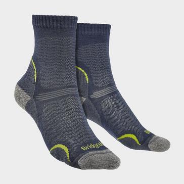 Dark Blue Bridgedale Women's Hiking Ultralight T2 Merino Wool Performance Crew Socks
