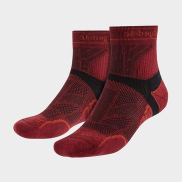 Red Bridgedale Men's Trail Running Lightweight T2 Merino Wool Sport 3/4 Crew Socks