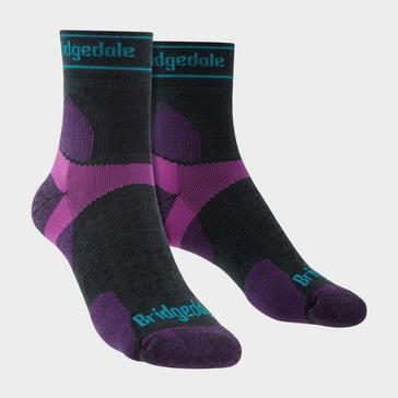 Grey Bridgedale Women's Trail Running Ultralight T2 Merino Wool Sport 3/4 Crew Socks