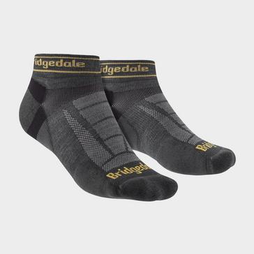 Grey Bridgedale Men's Trail Running Ultralight T2 Merino Wool Sport Low Cut Socks