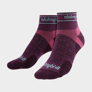 Purple Bridgedale Women's Trail Running Ultralight T2 Merino Wool Sport Low Cut Socks