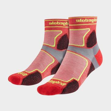 Red Bridgedale Men's Trail Running Ultralight T2 Coolmax Sport 3/4 Crew Socks