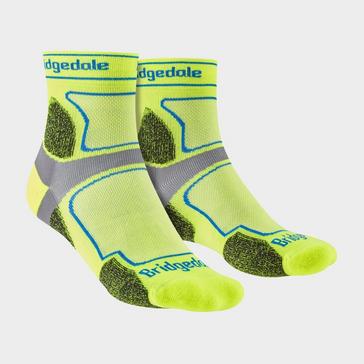 Yellow Bridgedale Men's Trail Running Ultralight T2 Coolmax Sport 3/4 Crew Socks