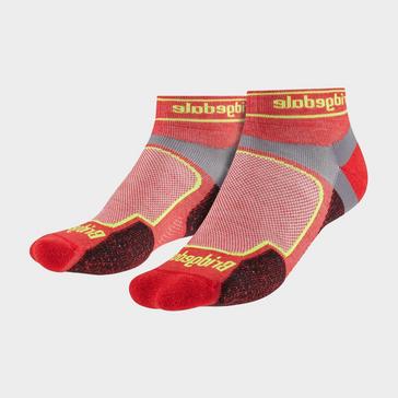 Red Bridgedale Men's Trail Running Ultralight T2 Coolmax Sport Low Cut Socks