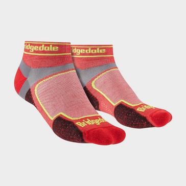Red Bridgedale Men's Trail Running Ultralight T2 Coolmax Sport Low Cut Socks
