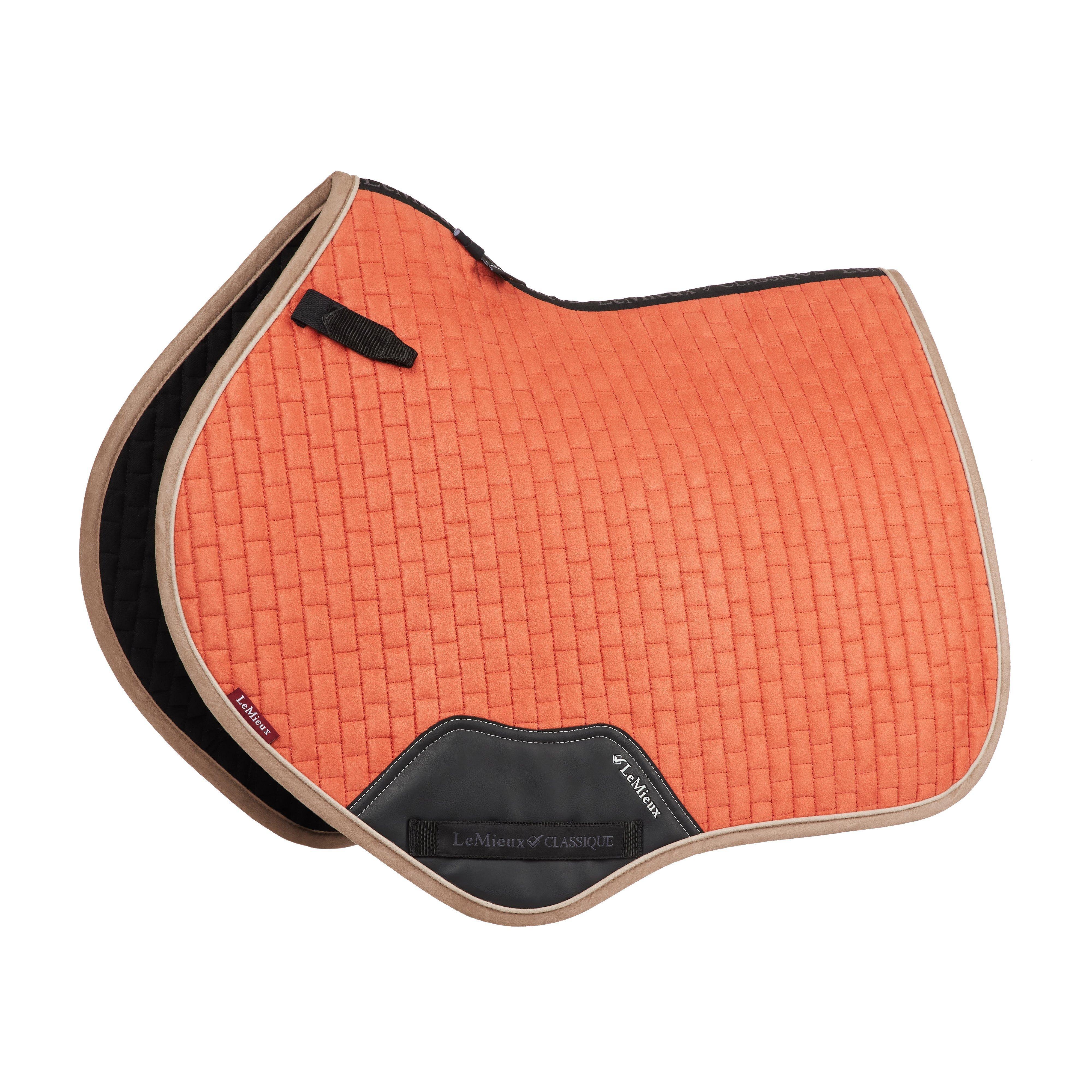 Suede Close Contact Saddle Pad Apricot