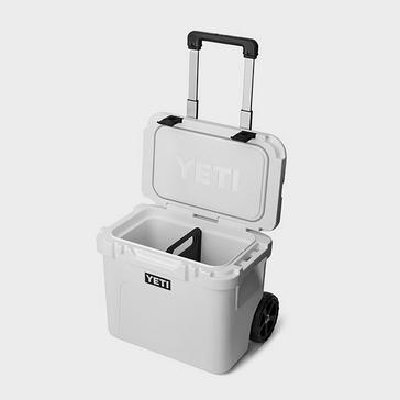 Black YETI Roadie® 32 Wheeled Cool Box Divider