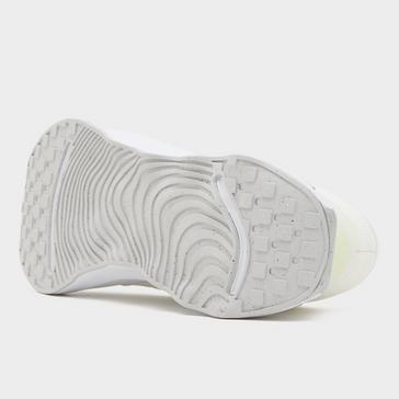 White Nike Women’s Motiva Shoe 