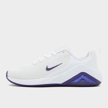 White Nike Women's Bella 7 Workout Shoe
