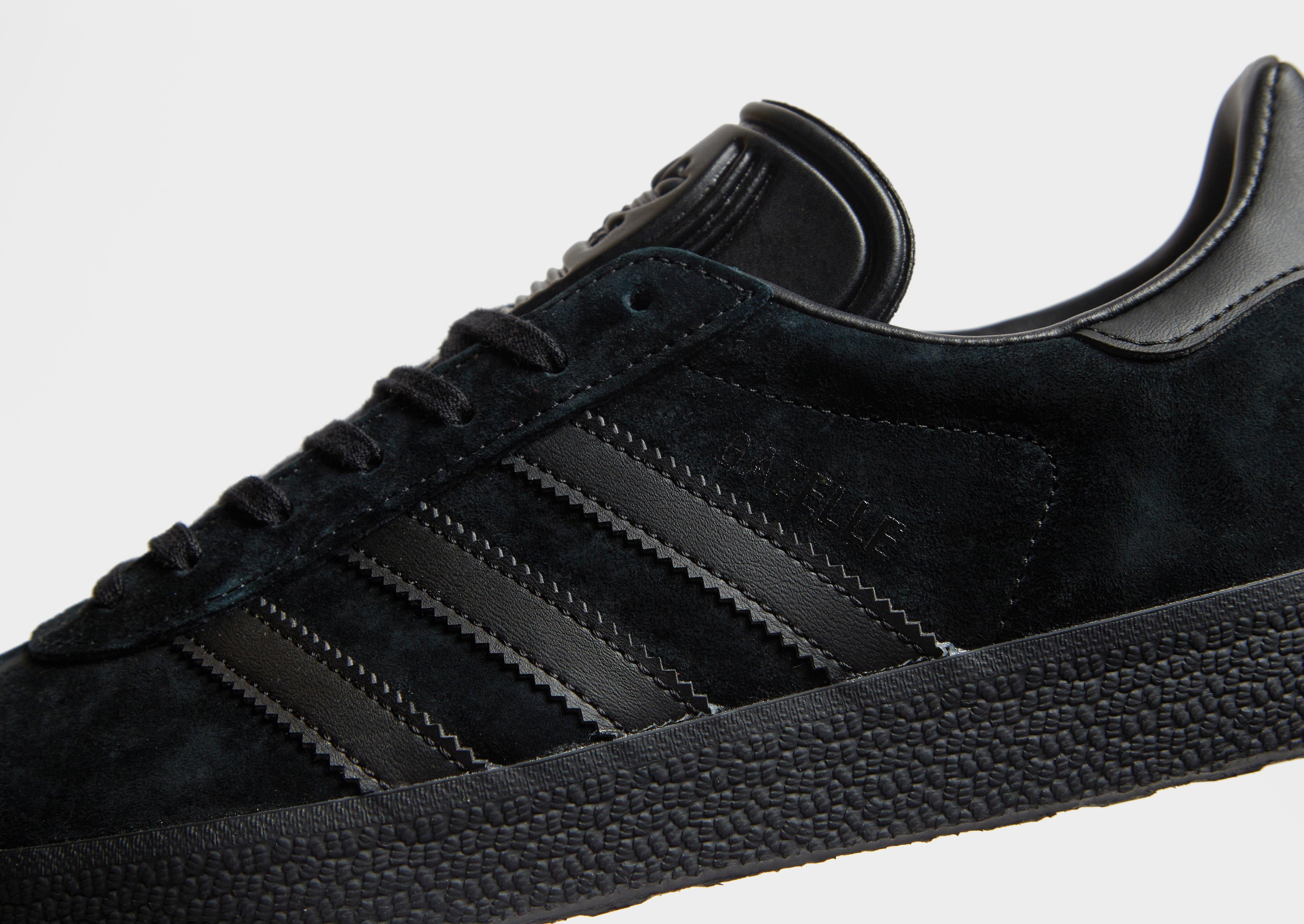 Adidași pentru bărbați ADIDAS GAZELLE CQ2809 Negru