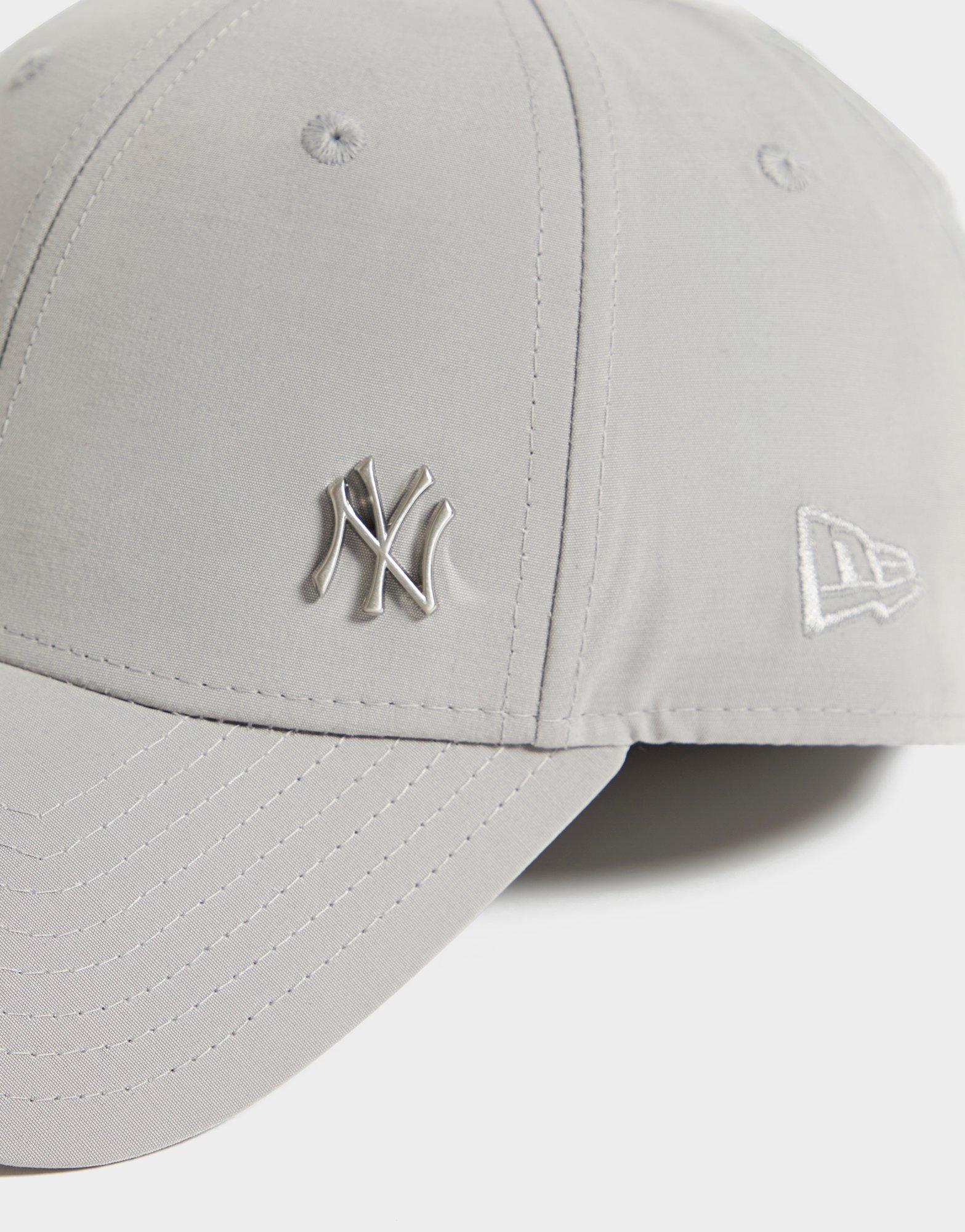 Șapcă pentru bărbați NEW ERA CACIULA FLAWLESS NY YANKEES GRA 11198849 Gri