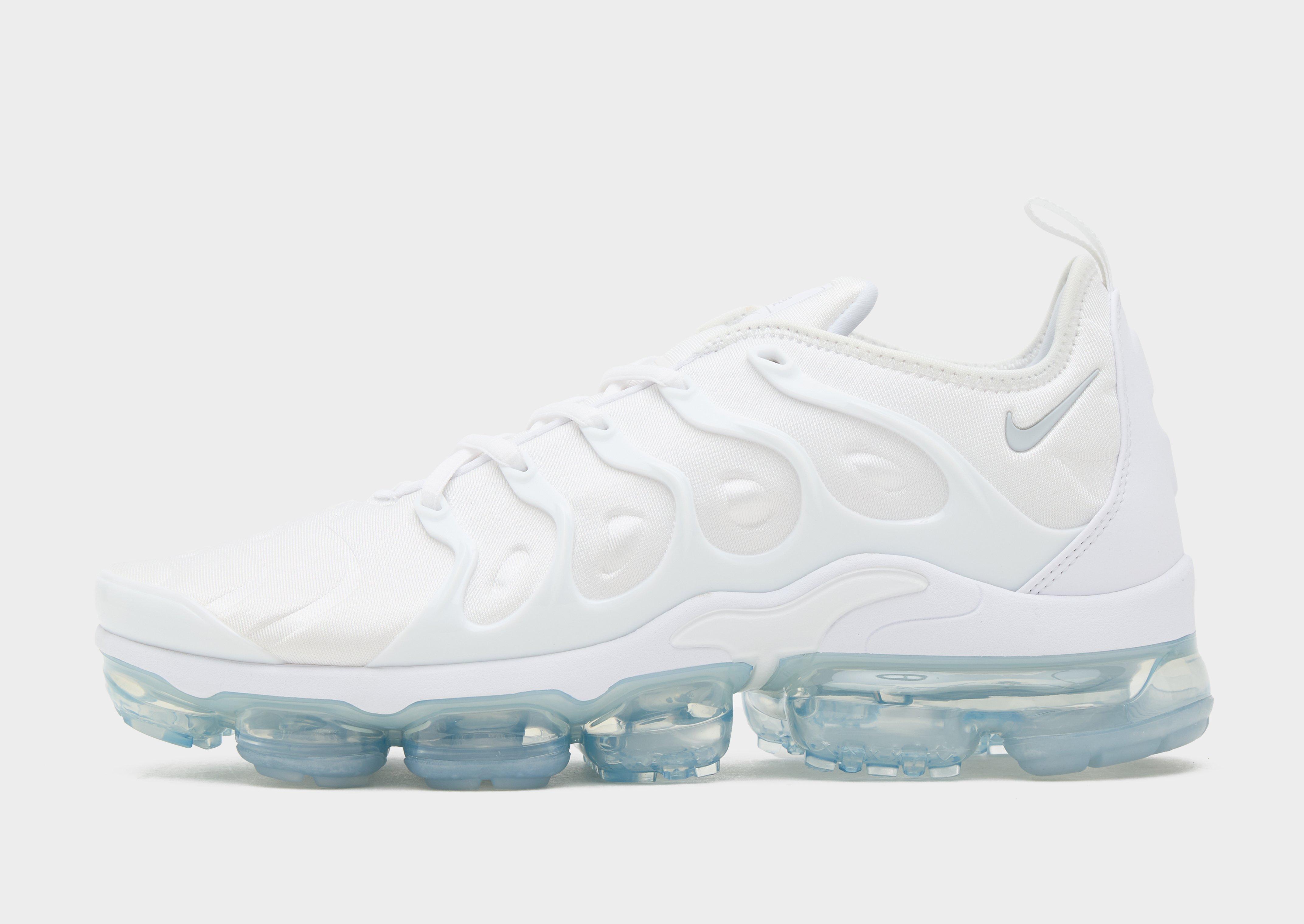 vapormax plus jd sports