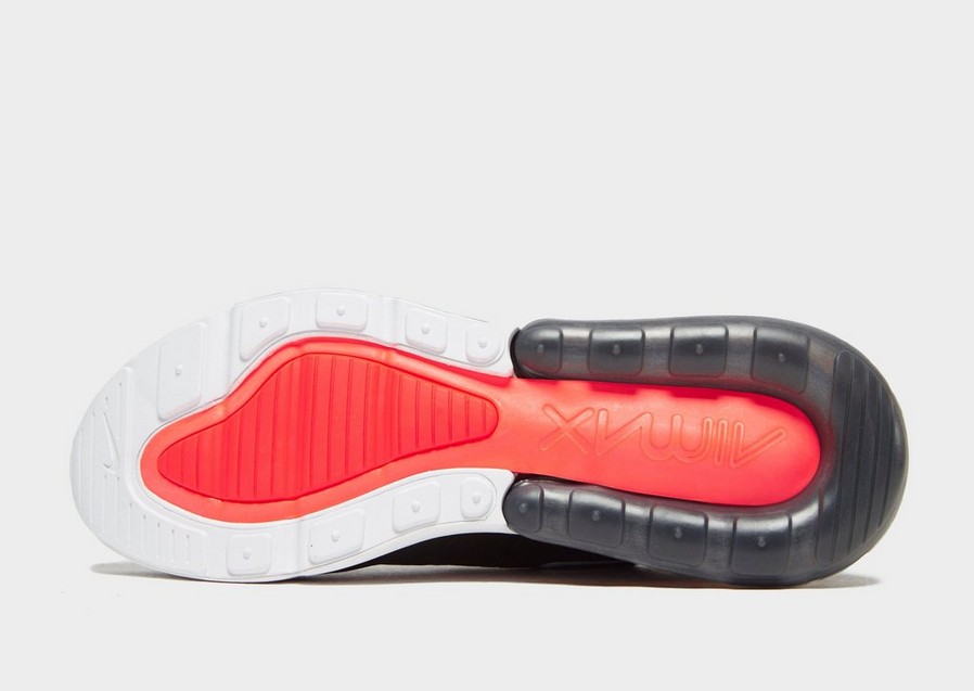 Мъжки маратонки NIKE AIR MAX 270  AH8050-002 Черен