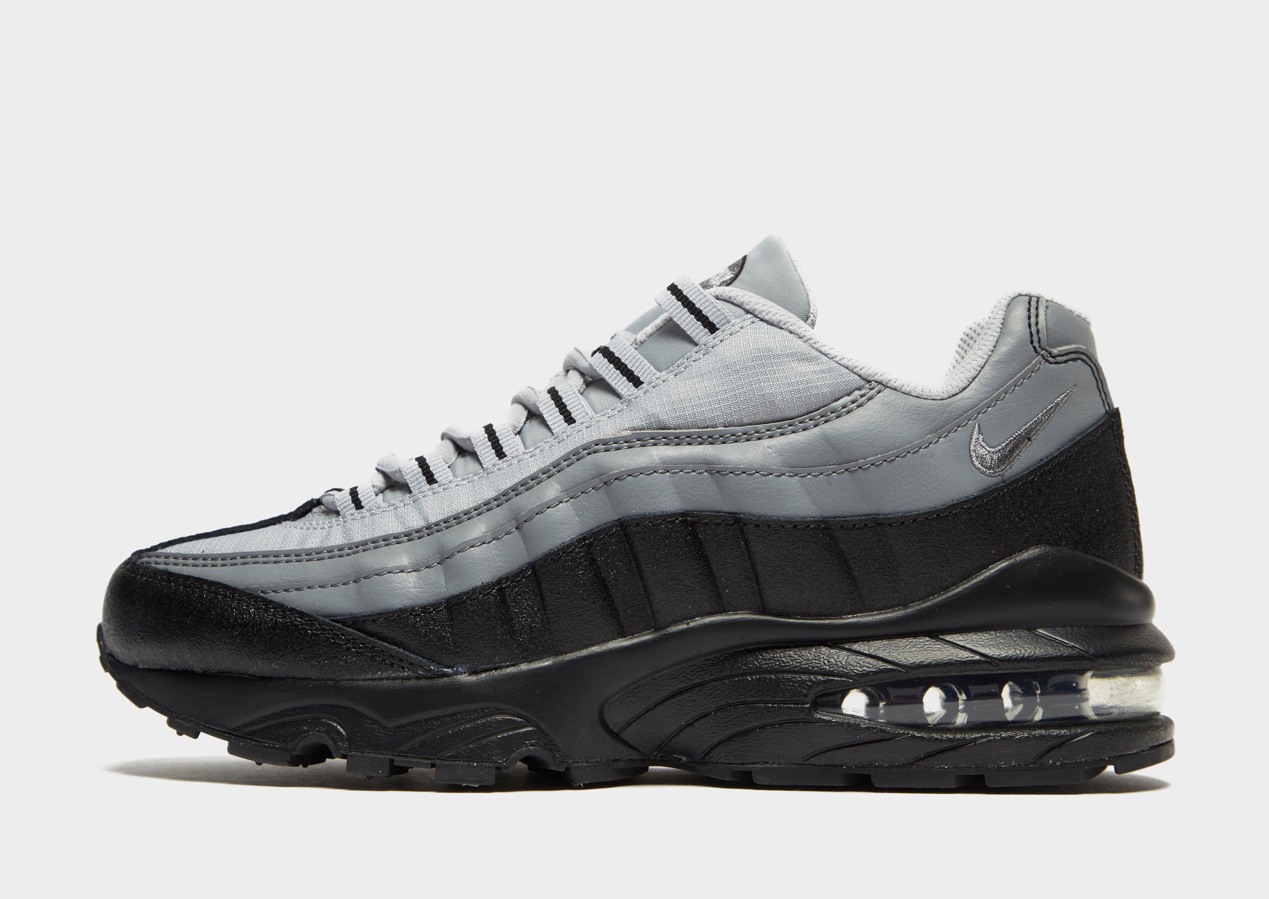 nike air max 95 junior black and white