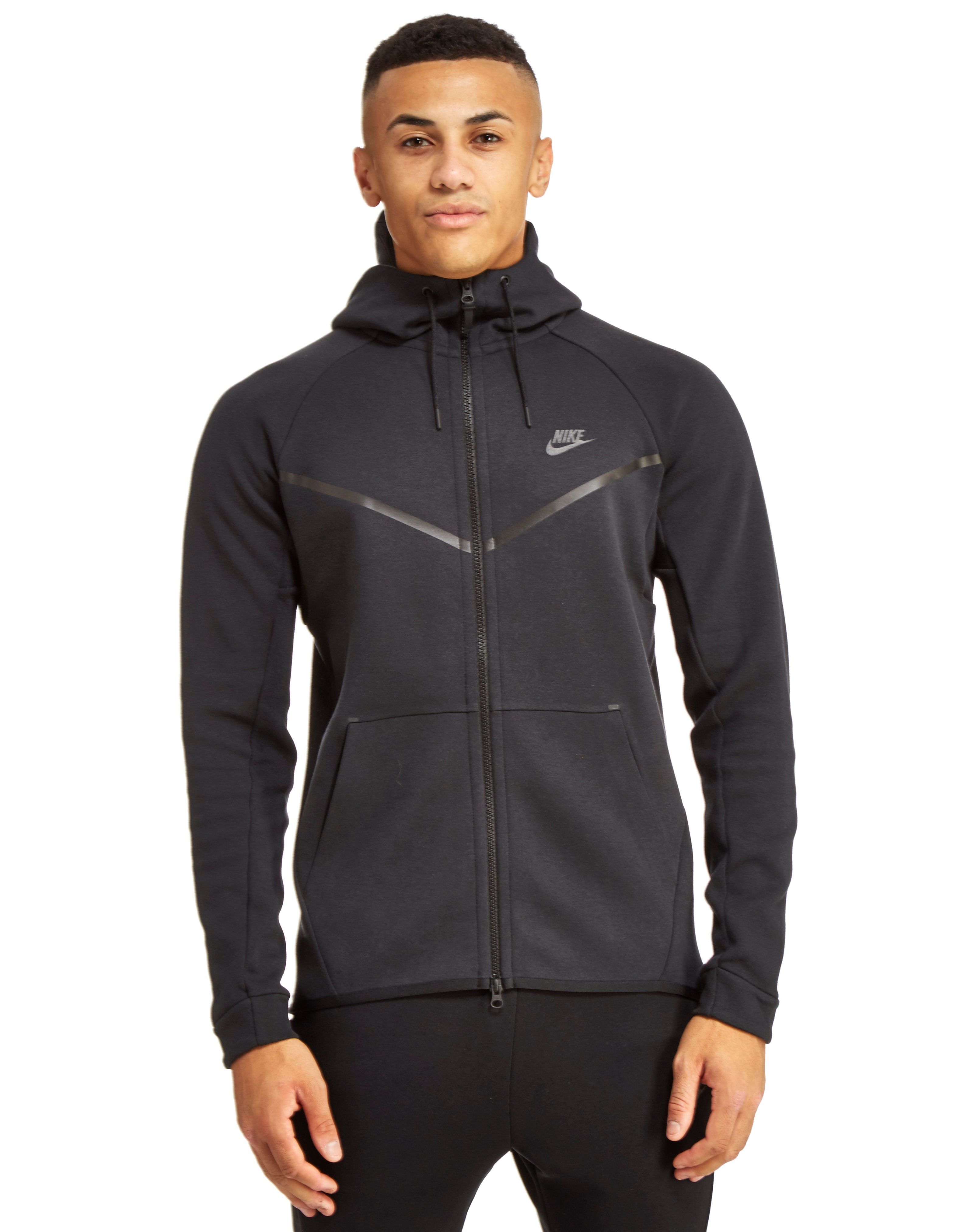 tech fleece black volt