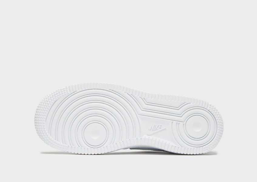 Nike Air Force 1 '07 Lv8
