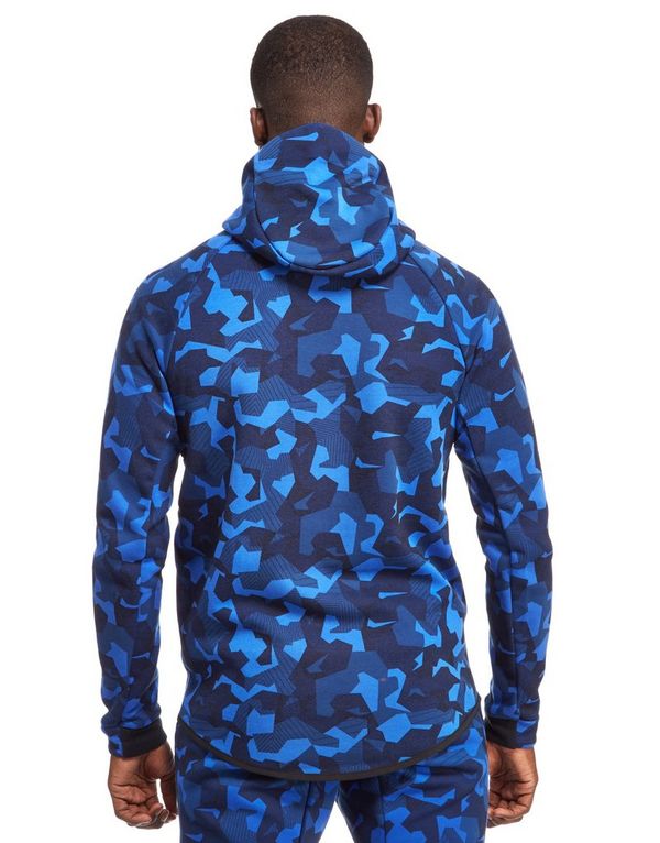 nike tech fleece camo windrunner