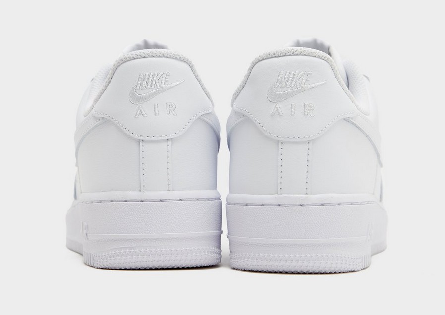 Чоловічі кросівки NIKE AIR FORCE 1 '07 LE  CW2288-111 Білий