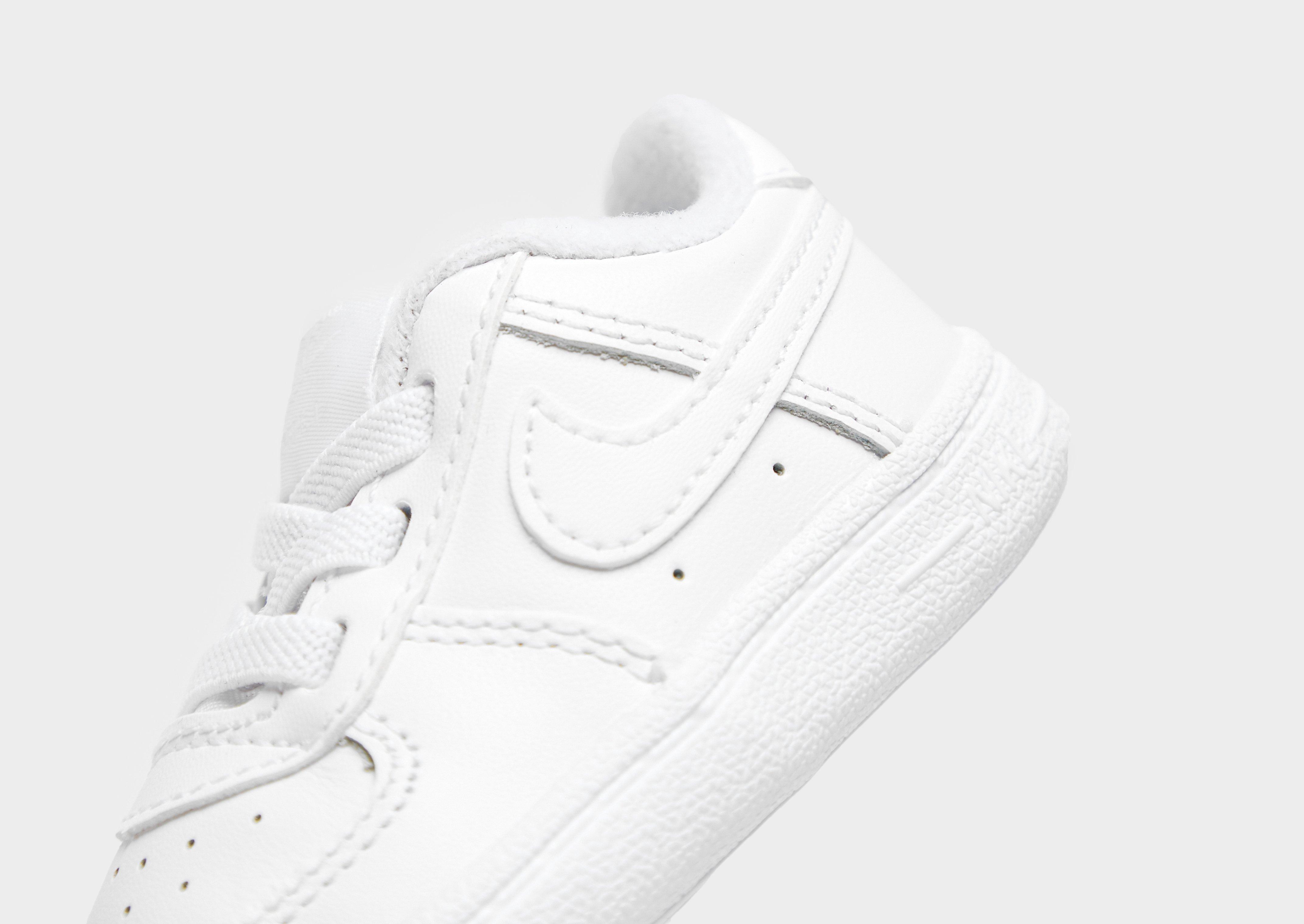 Adidași pentru copii NIKE AIR FORCE 1 CRIB  CK2201-100 Alb