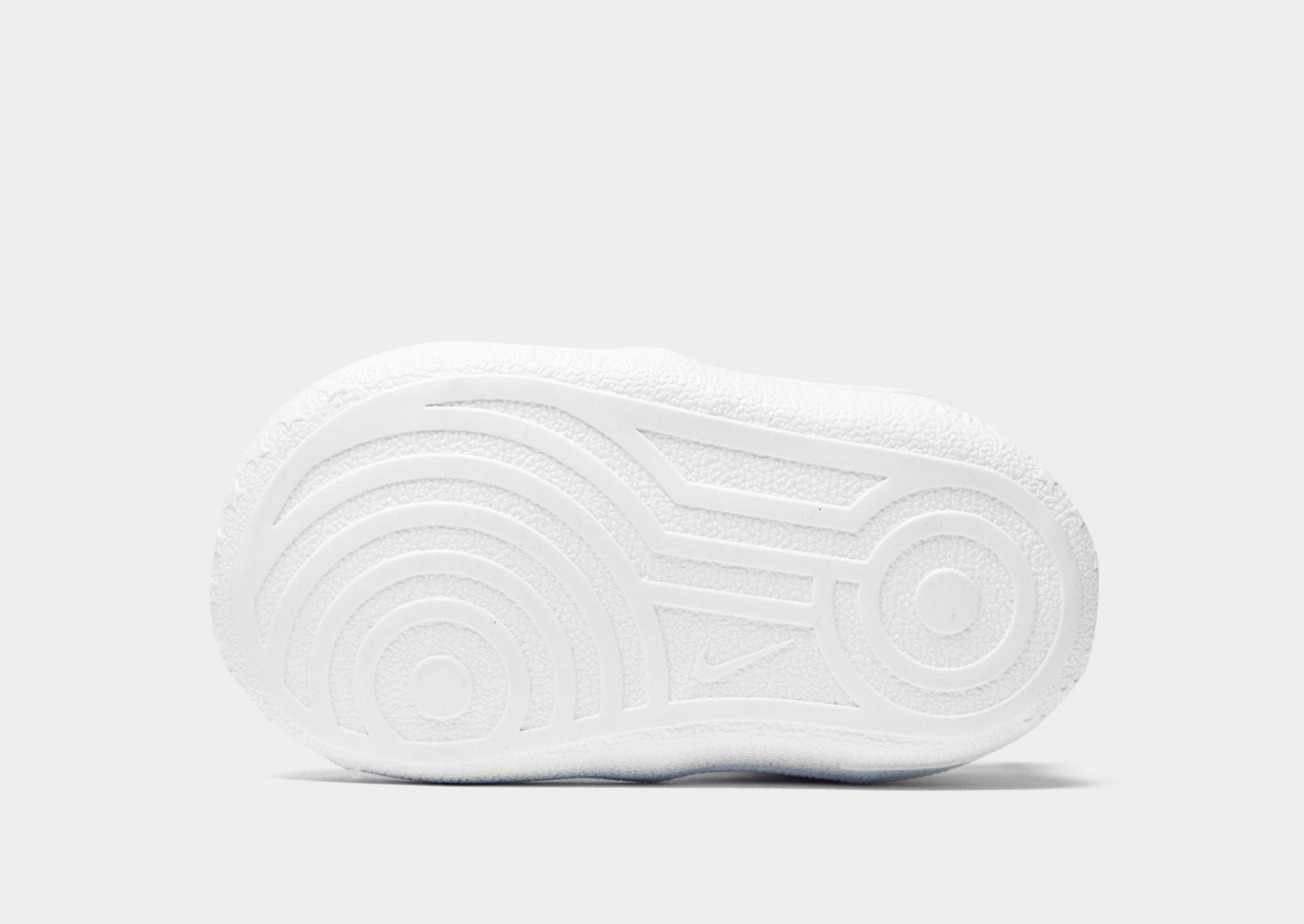 Adidași pentru copii NIKE AIR FORCE 1 CRIB  CK2201-100 Alb