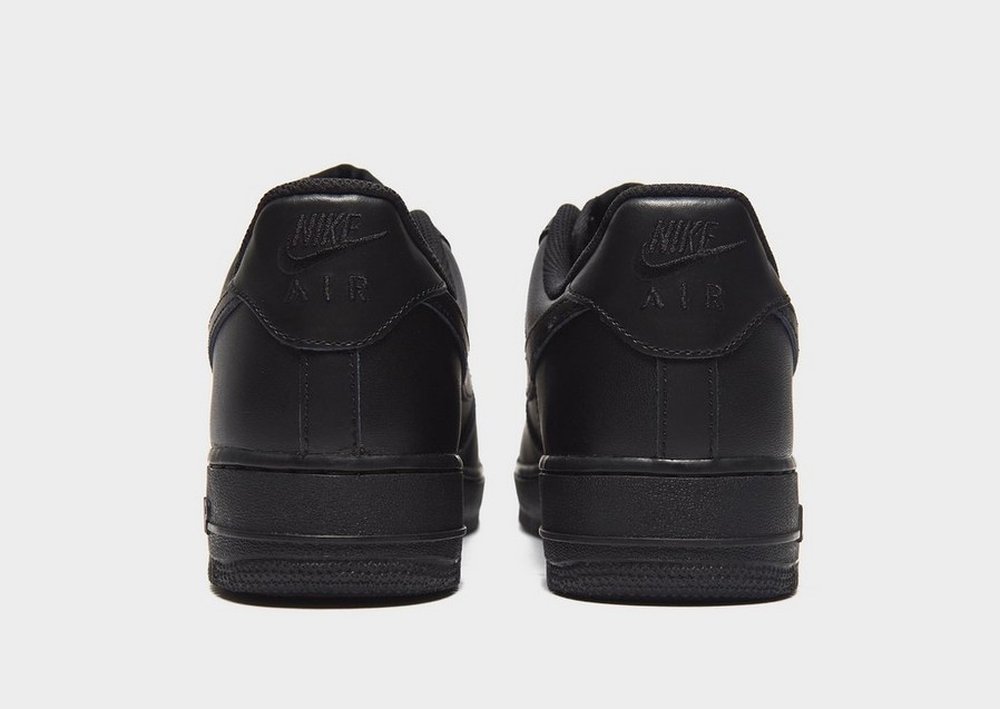 Férfi sneakers NIKE AIR FORCE 1 '07 LE  CW2288-001 Fekete