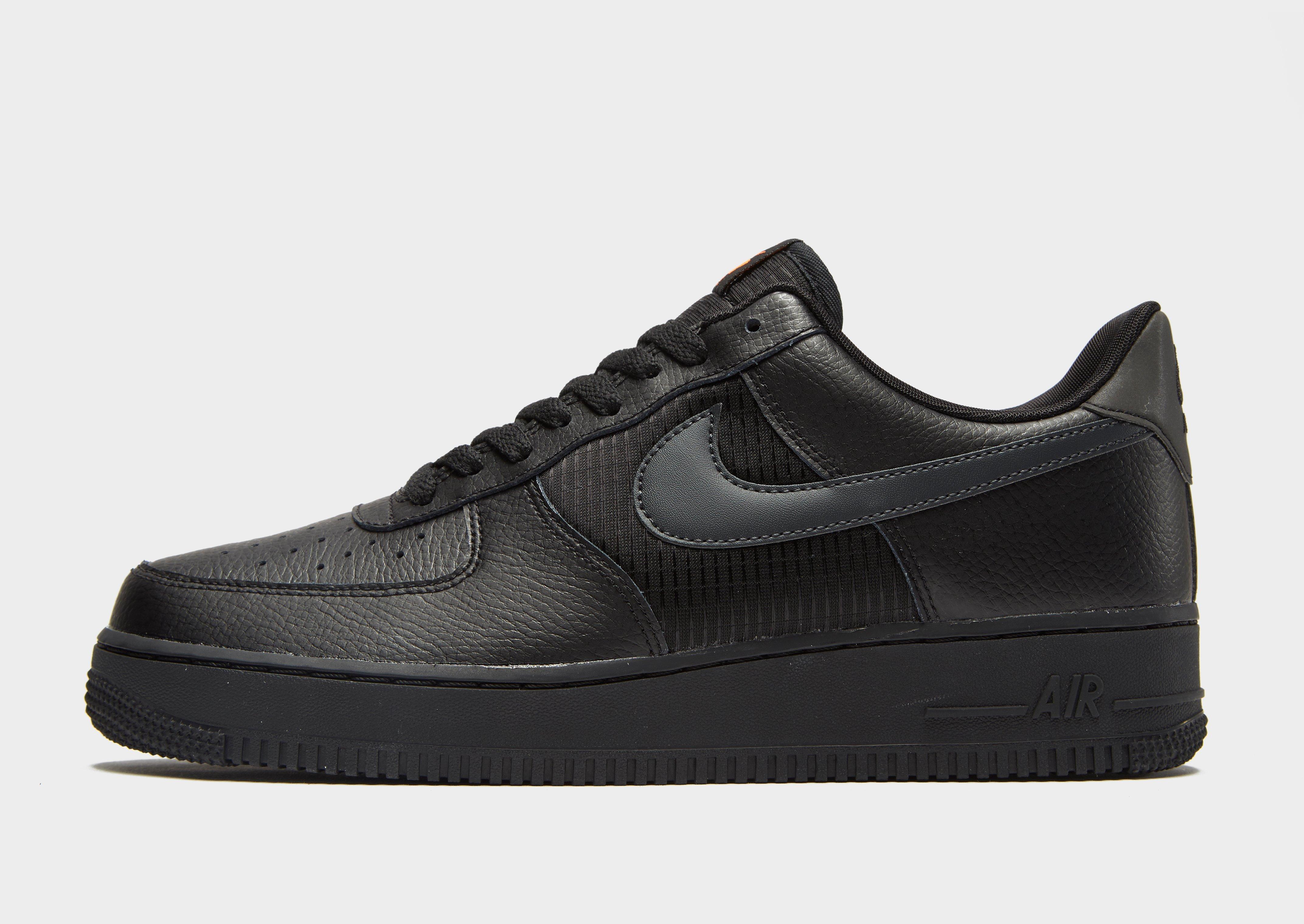 nike air force con logo nero