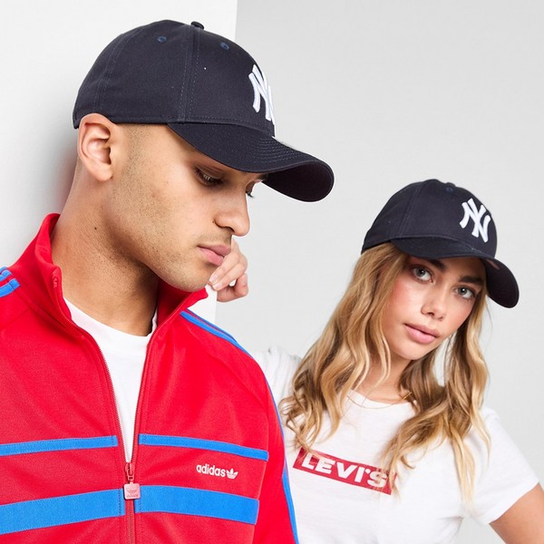 Czapki New Era – uzupełnij swój fit