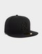NEW ERA CZAPKA BLACK ON BLACK NY YANKEES