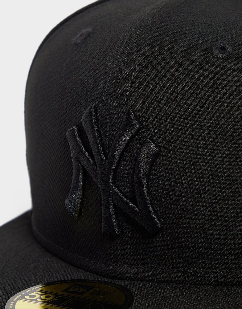 Czapka z daszkiem damska NEW ERA CZAPKA BLACK ON BLACK NY YANKEES 10000103 Czarny