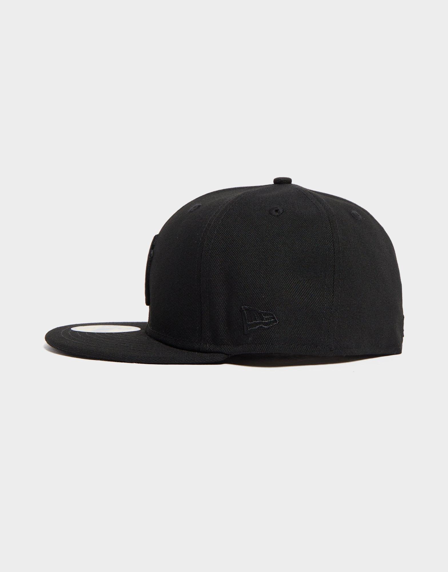 Дамска шапка NEW ERA ШАПКА BLACK ON BLACK NY YANKEES 10000103 Черен