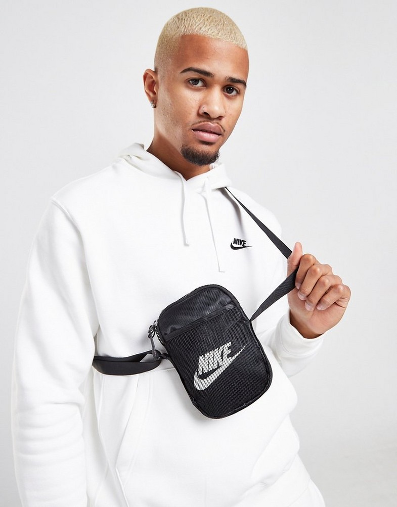 Жіночі сумки і сумочки NIKE СУМКА MINI SMALL ITEMS BAG BA5871-010 Чорний