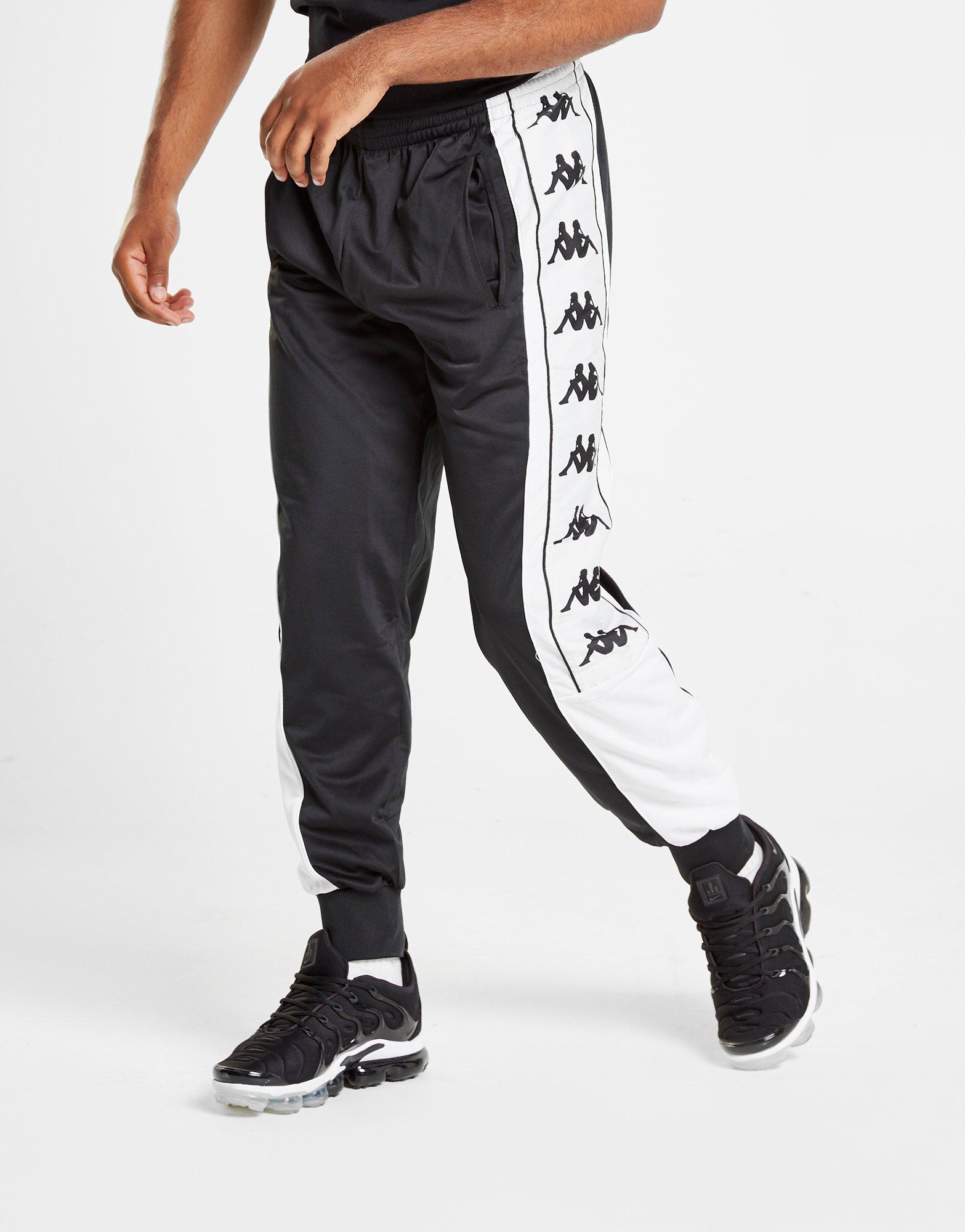 pantaloni kappa aperti