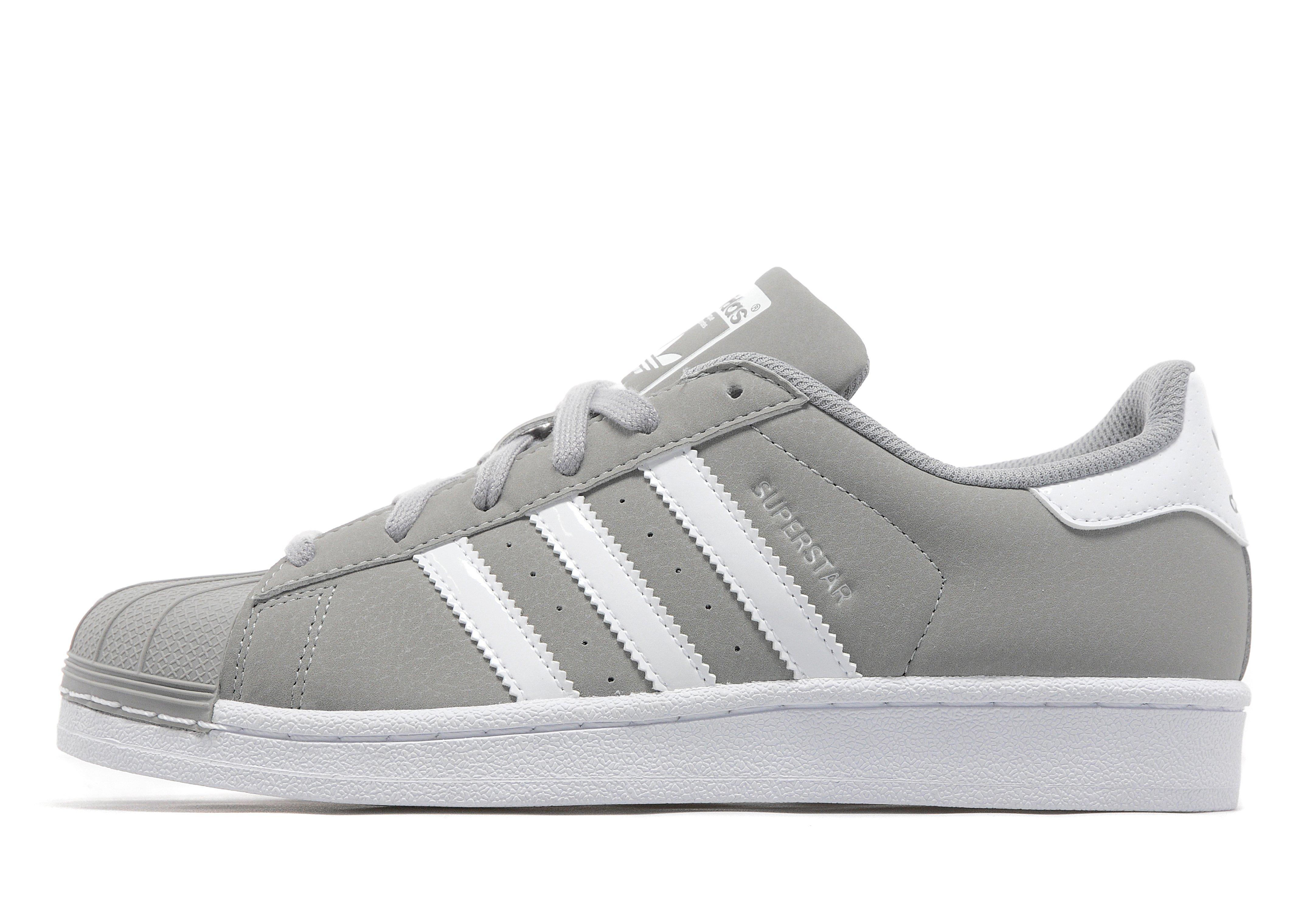 ladies grey adidas trainers