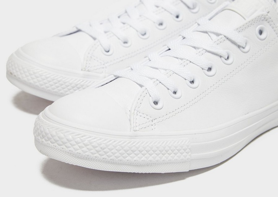 Pánske topánky skate CONVERSE CHUCK TAYLOR ALL STAR OX LEATHER MONO  136823C Biela