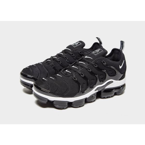 nike air vapormax plus junior