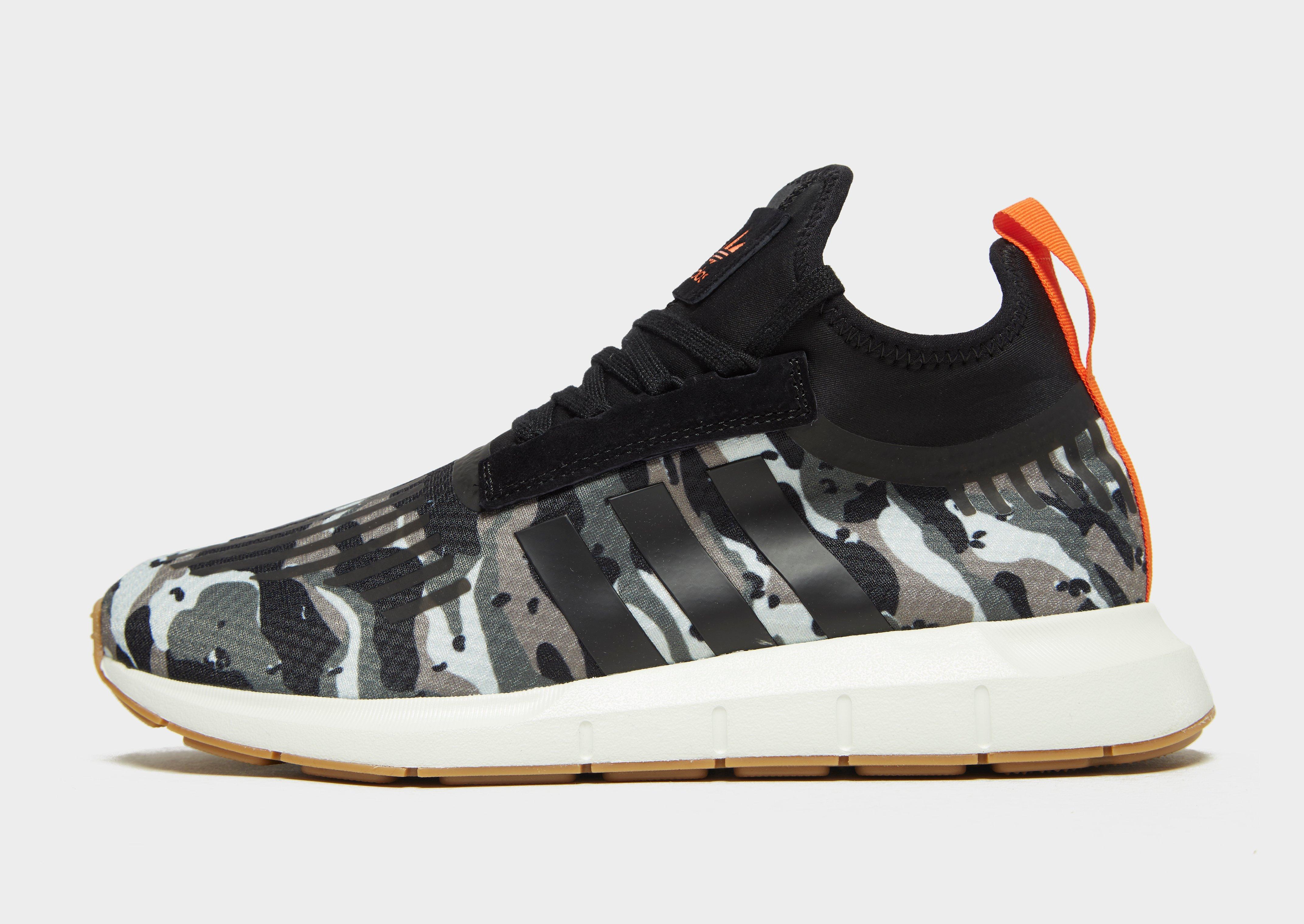 adidas swift run barrier camouflage