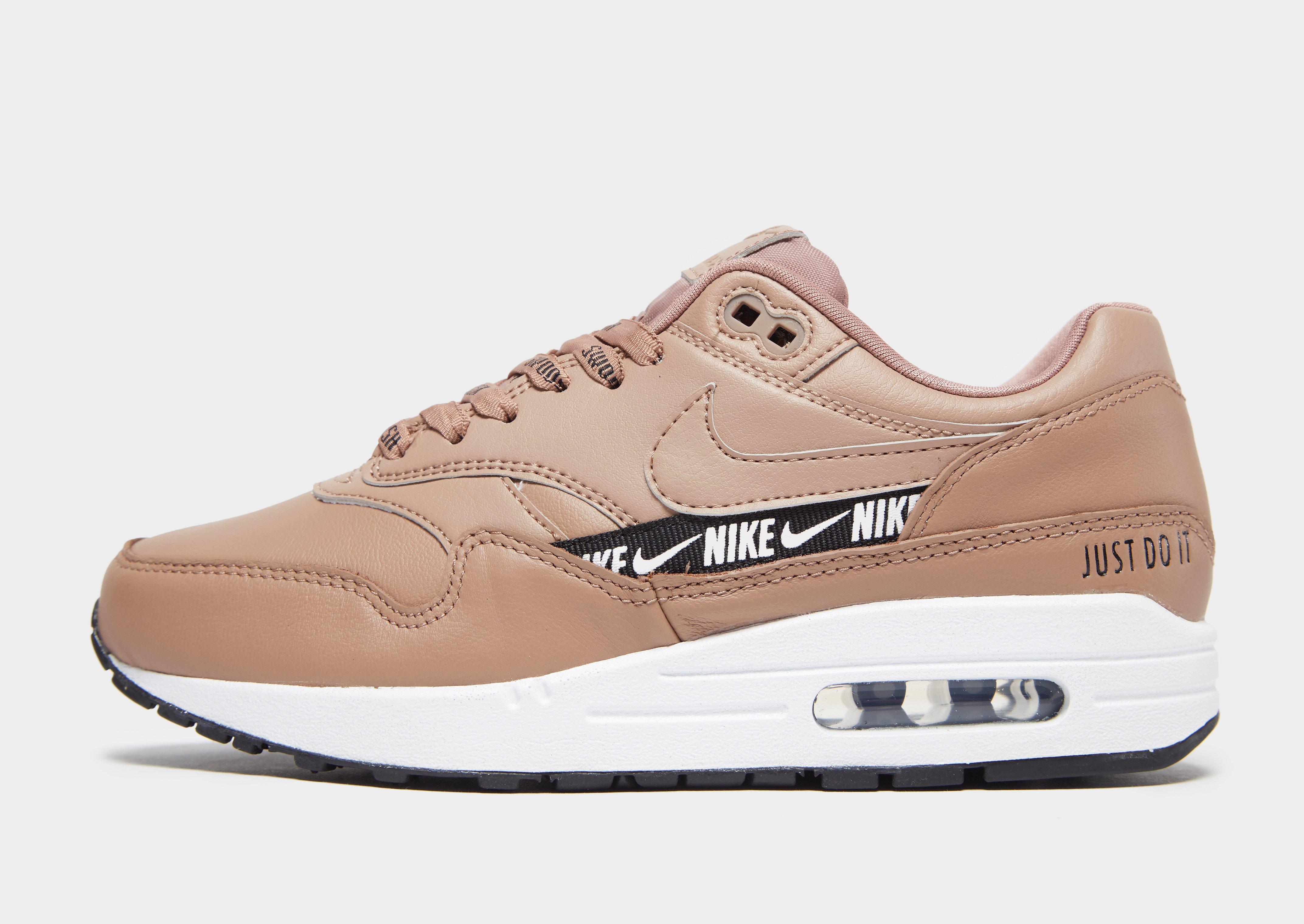 nike air max 1 se overbranded