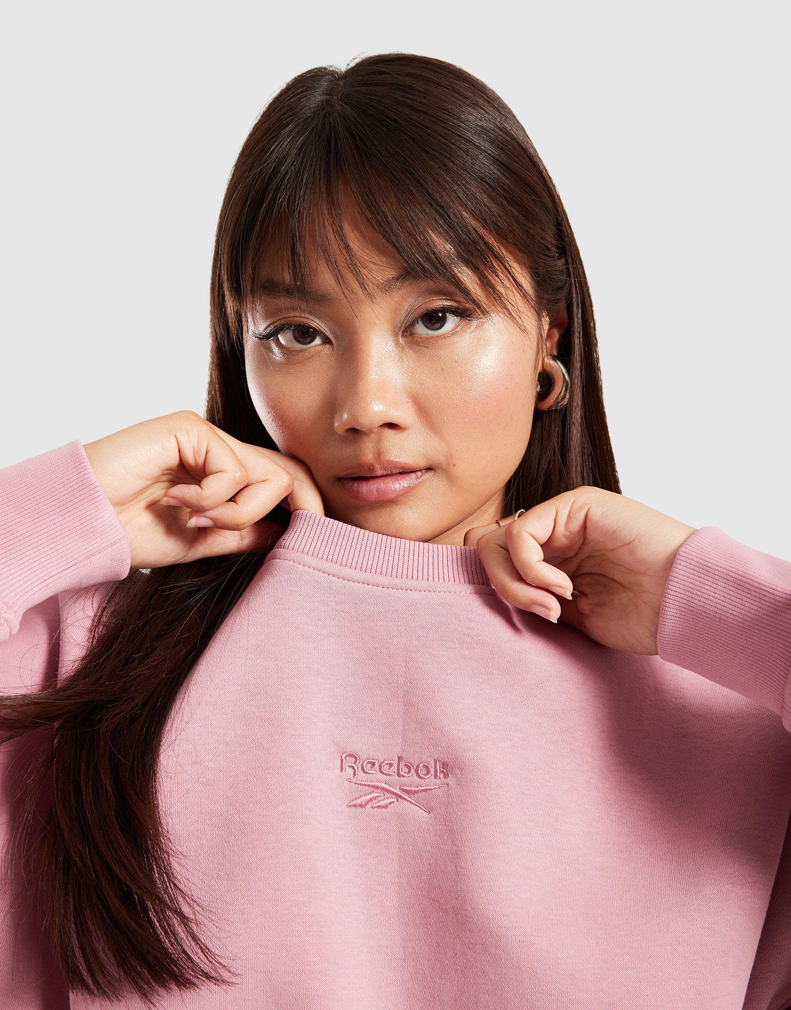 Bluza damska REEBOK BLUZA RICHARD CROPPED CREWNECK SWEATSHIRT 100241207 Różowy