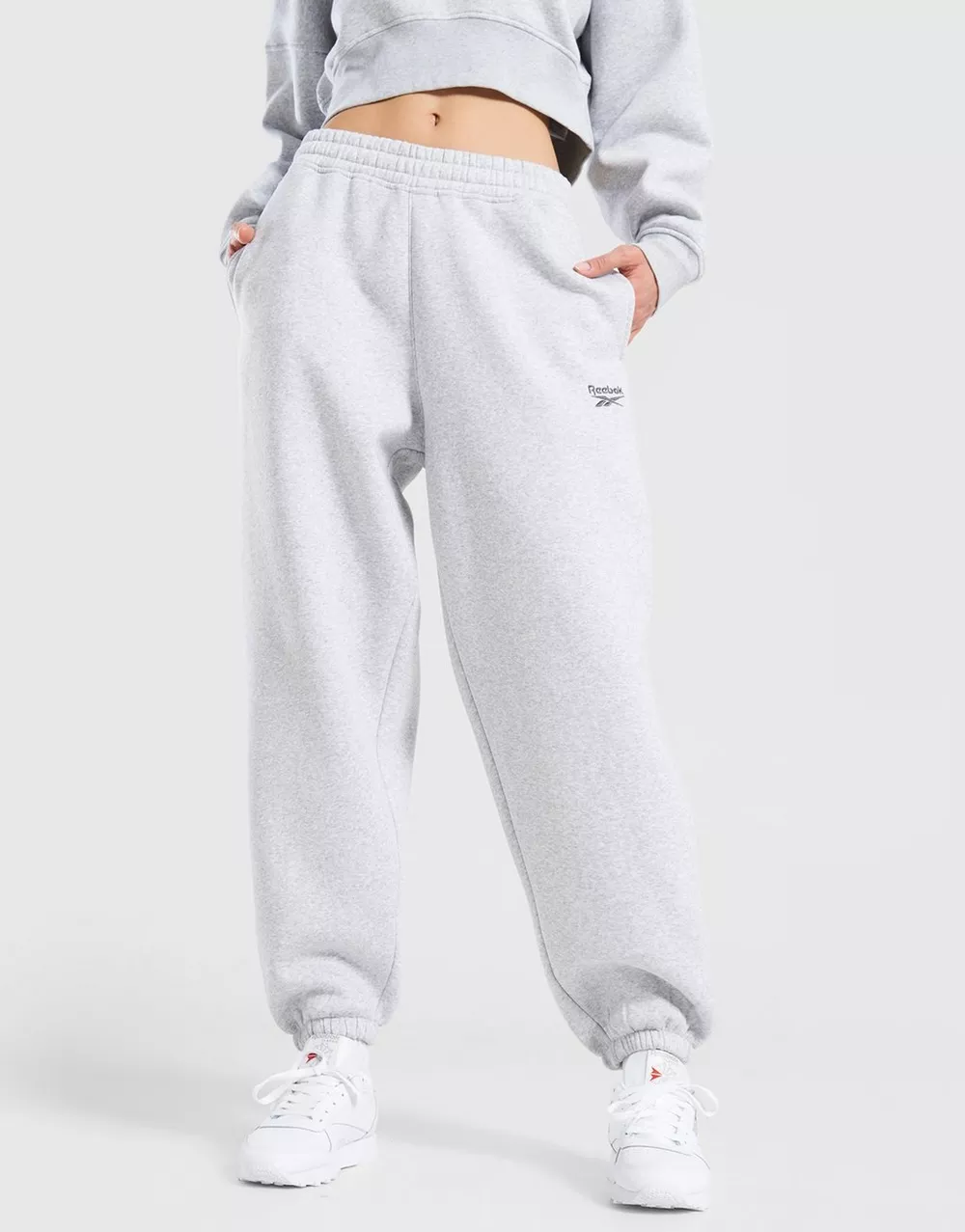 REEBOK ШТАНИ WARDROBE ESSENTIALS SWEATPANT, фото 1 з 4