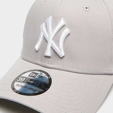 Дамска шапка NEW ERA ШАПКА 3930 LEAGUE BAS NY YANKEES