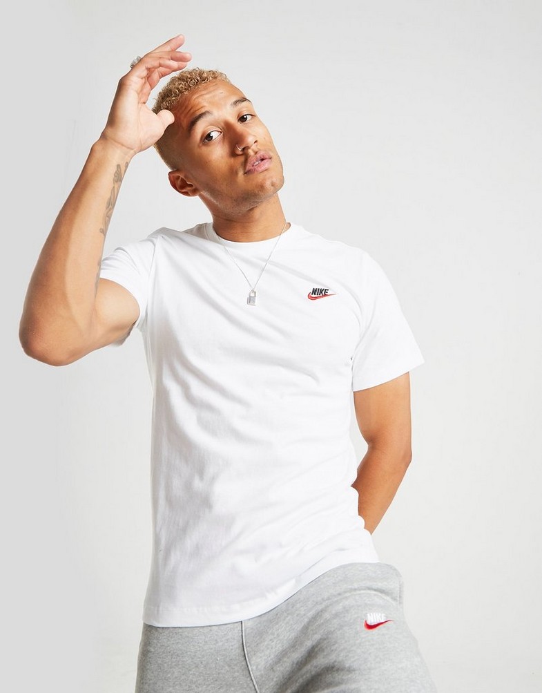 Чоловічі футболки NIKE ФУТБОЛКА SPORTSWEAR CLUB FLEECE AR4997-100 Білий