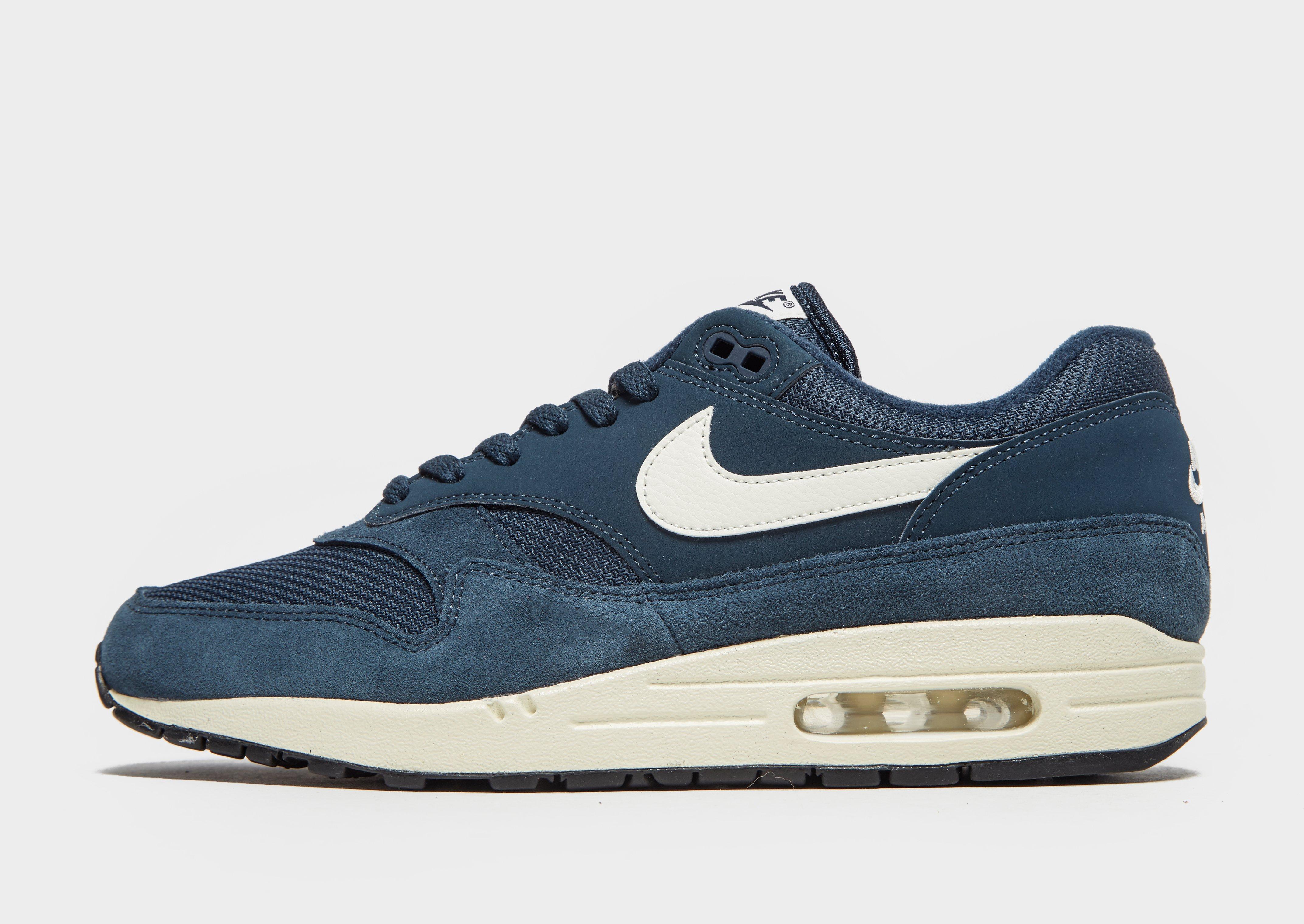 air max 1 essential