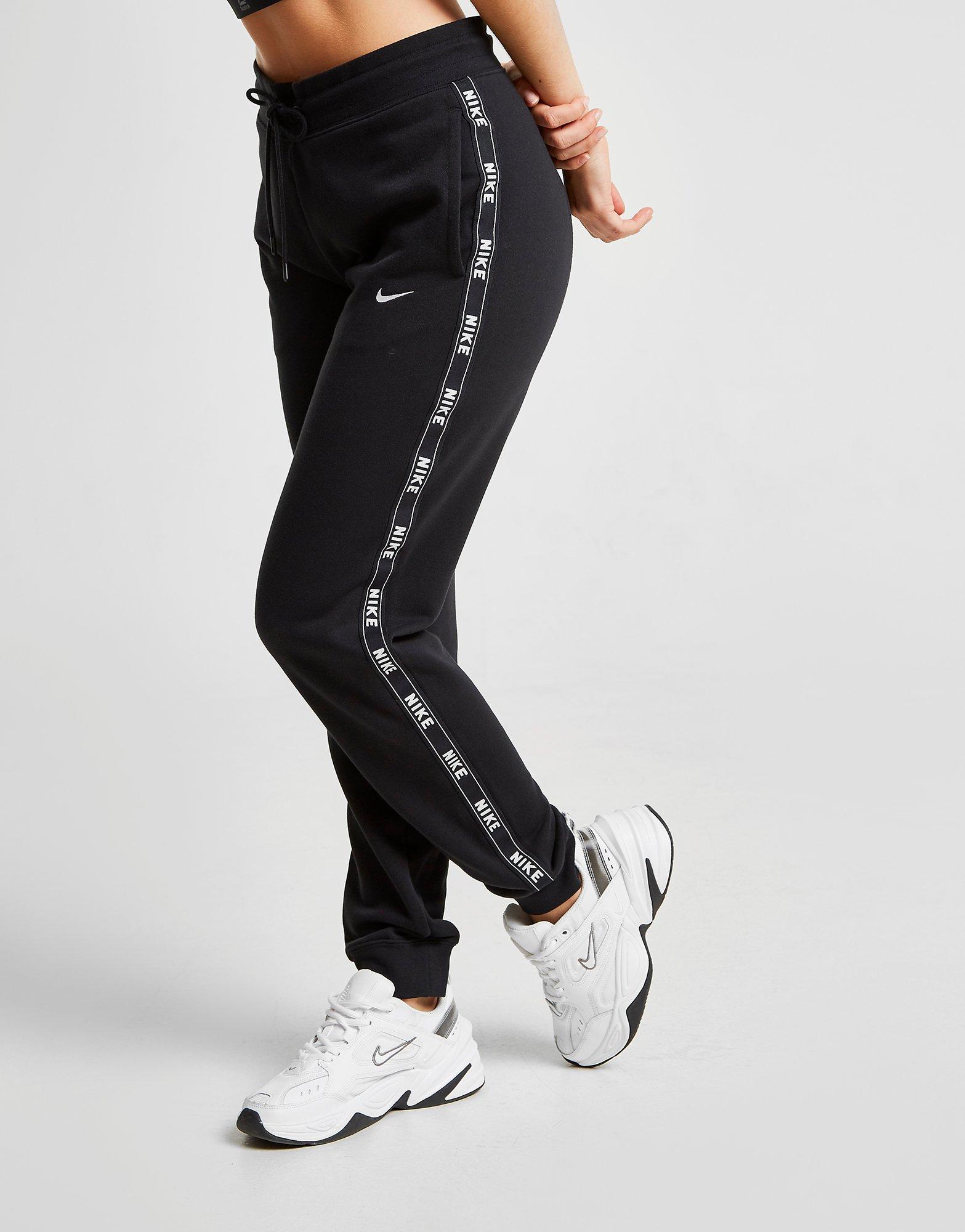 nike taped jogginghose