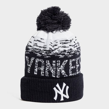 Căciulă pentru bărbați NEW ERA MLB SIDELINE NEW YORK YANKEES POM BEANIE NEW YORK YA